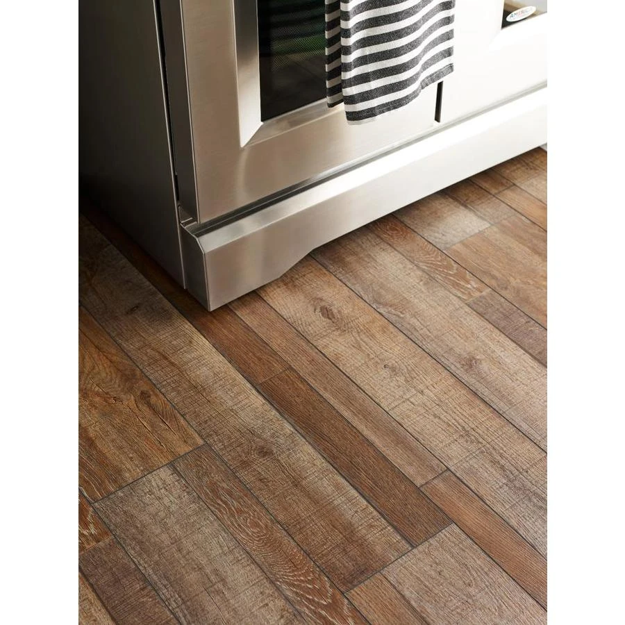 SMARTCORE Pro 7-Piece 7.08-in x 48.03-in Claremount Oak Luxury Vinyl Plank Flooring SMARTCORE Pro 7-Piece 7.08-in X 48.03-in Claremount Oak Luxury Vinyl Plank Flooring -Smartcore