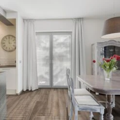 SMARTCORE Ultra 8-Piece 5.91-in X 48.03-in Columbia Oak Luxury Vinyl Plank Flooring -Smartcore 836214585183 12335890 1800x1800