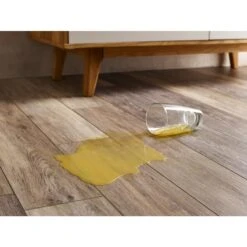 SMARTCORE Ultra 8-Piece 5.91-in X 48.03-in Woodford Oak Luxury Vinyl Plank Flooring -Smartcore 836215020850 12344628 1800x1800